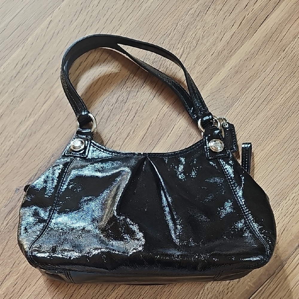Elegant Black Women's Handbag